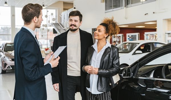 Is It Better To Lease or Buy Your Next Car?